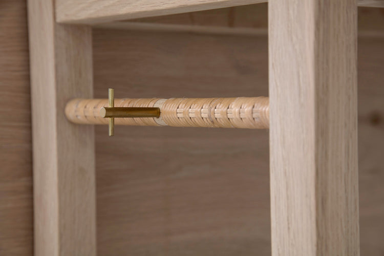 Gateleg table