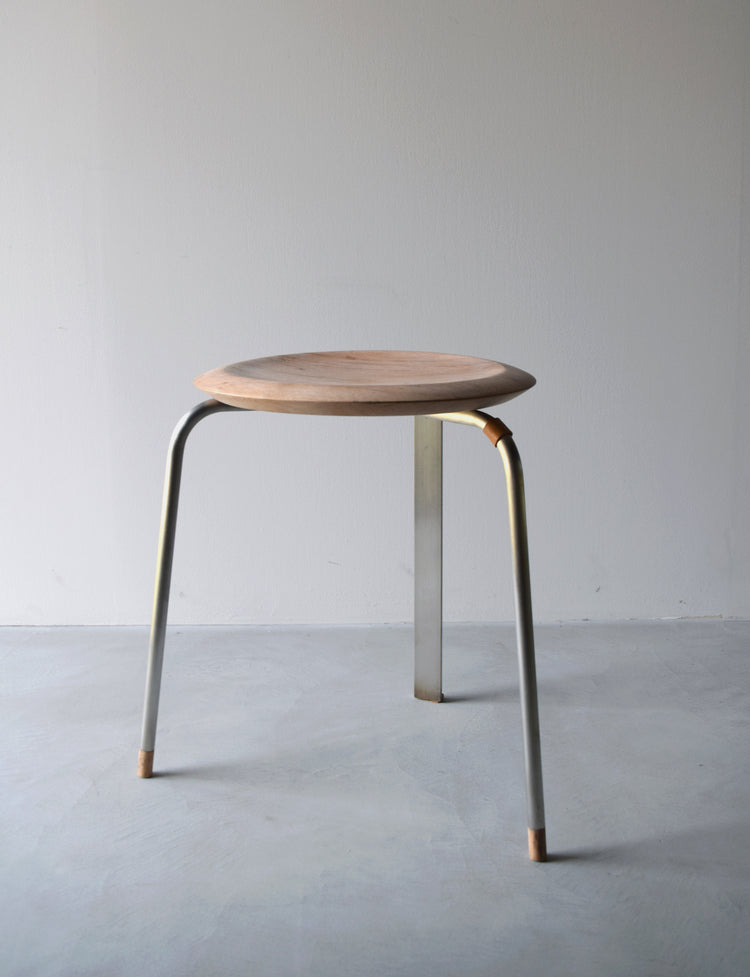 Tone stool